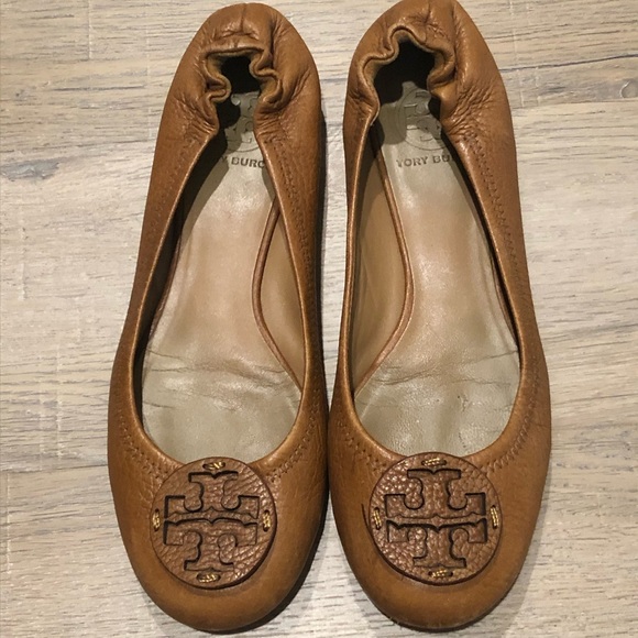 Tory Burch Shoes - Tory Burch Cognac Leather Flats